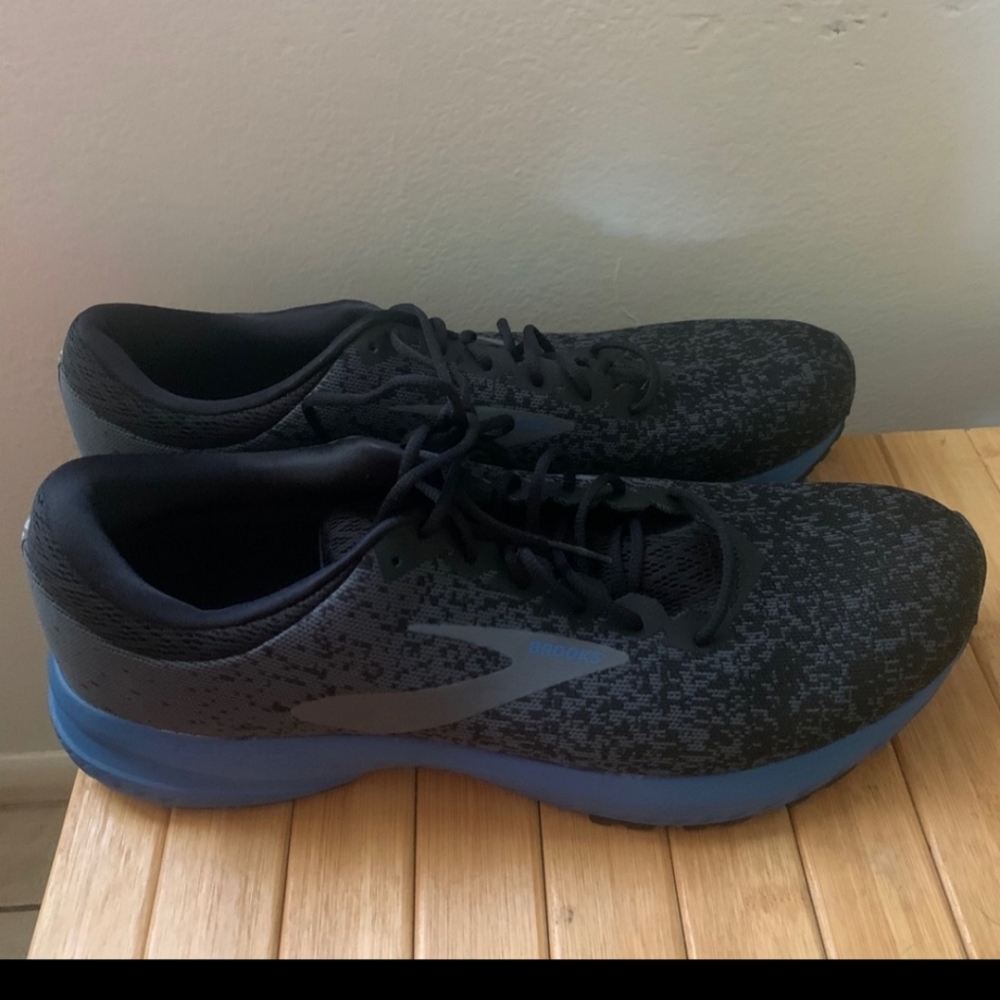 Men’s Brooks Launch 6 Running Shoes sz 14
